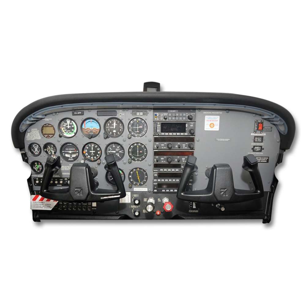 0000370_cessna-c172-captain-full